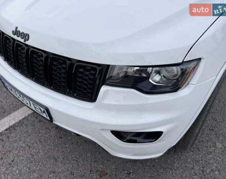 Білий Джип Grand Cherokee, об'ємом двигуна 3.6 л та пробігом 92 тис. км за 24500 $, фото 17 на Automoto.ua