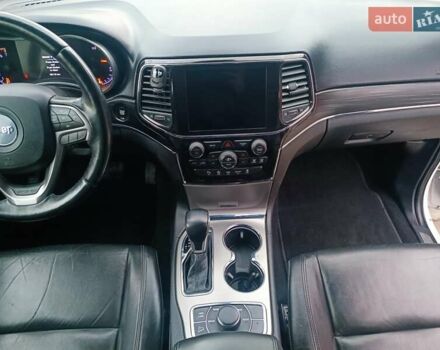 Белый Джип Гранд Чероки, объемом двигателя 3.6 л и пробегом 96 тыс. км за 20600 $, фото 16 на Automoto.ua