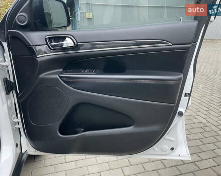Білий Джип Grand Cherokee, об'ємом двигуна 3.6 л та пробігом 130 тис. км за 29300 $, фото 30 на Automoto.ua