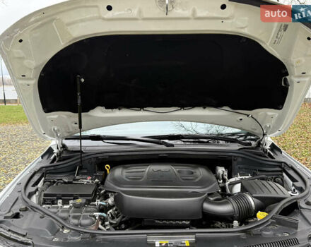 Белый Джип Гранд Чероки, объемом двигателя 3.6 л и пробегом 61 тыс. км за 24900 $, фото 65 на Automoto.ua