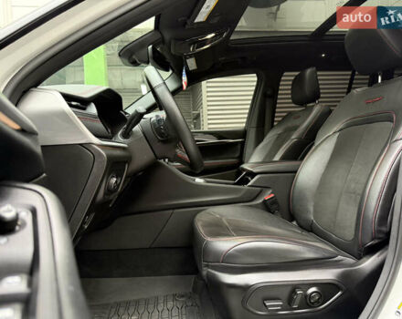 Белый Джип Гранд Чероки, объемом двигателя 3.6 л и пробегом 50 тыс. км за 42000 $, фото 12 на Automoto.ua