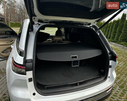 Білий Джип Grand Cherokee, об'ємом двигуна 2 л та пробігом 39 тис. км за 45500 $, фото 17 на Automoto.ua