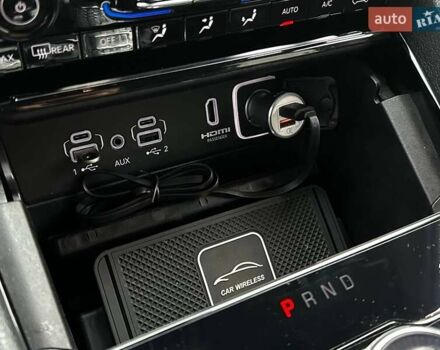 Білий Джип Grand Cherokee, об'ємом двигуна 2 л та пробігом 44 тис. км за 49500 $, фото 29 на Automoto.ua