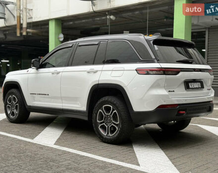 Белый Джип Гранд Чероки, объемом двигателя 3.6 л и пробегом 50 тыс. км за 42000 $, фото 5 на Automoto.ua