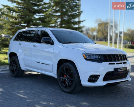 Белый Джип Гранд Чероки, объемом двигателя 3.6 л и пробегом 76 тыс. км за 27000 $, фото 7 на Automoto.ua