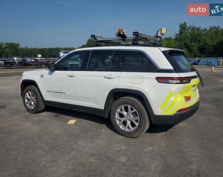 Белый Джип Гранд Чероки, объемом двигателя 0 л и пробегом 69 тыс. км за 25200 $, фото 1 на Automoto.ua