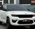 Білий Джип Grand Cherokee, об'ємом двигуна 2 л та пробігом 44 тис. км за 49500 $, фото 5 на Automoto.ua