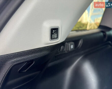 Белый Джип Гранд Чероки, объемом двигателя 3.6 л и пробегом 63 тыс. км за 39500 $, фото 22 на Automoto.ua