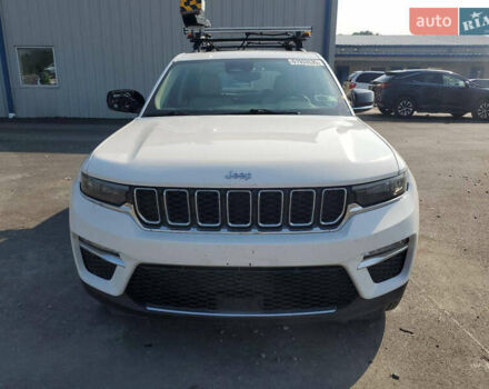 Белый Джип Гранд Чероки, объемом двигателя 0 л и пробегом 69 тыс. км за 25200 $, фото 4 на Automoto.ua