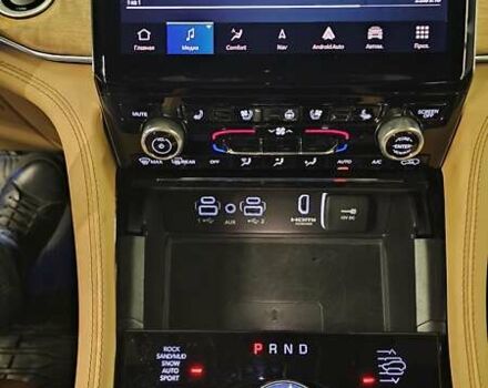 Білий Джип Grand Cherokee, об'ємом двигуна 2 л та пробігом 21 тис. км за 62000 $, фото 33 на Automoto.ua