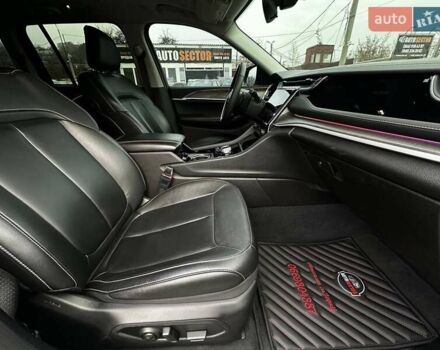 Білий Джип Grand Cherokee, об'ємом двигуна 2 л та пробігом 44 тис. км за 49500 $, фото 19 на Automoto.ua