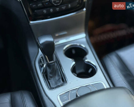 Белый Джип Гранд Чероки, объемом двигателя 3.6 л и пробегом 76 тыс. км за 27000 $, фото 14 на Automoto.ua