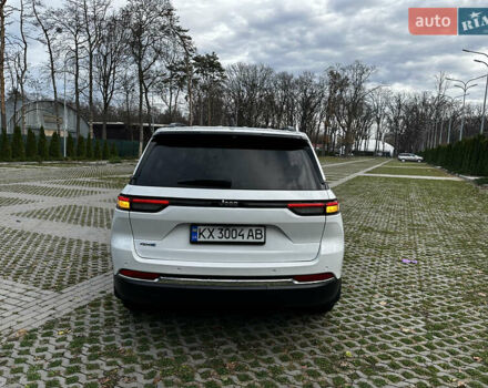 Білий Джип Grand Cherokee, об'ємом двигуна 2 л та пробігом 39 тис. км за 45500 $, фото 5 на Automoto.ua