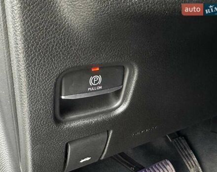 Білий Джип Grand Cherokee, об'ємом двигуна 2 л та пробігом 44 тис. км за 49500 $, фото 37 на Automoto.ua