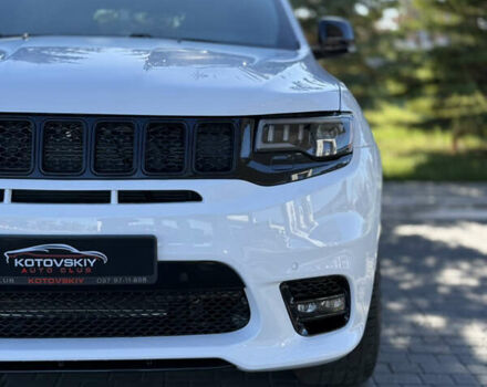 Белый Джип Гранд Чероки, объемом двигателя 3.6 л и пробегом 76 тыс. км за 27000 $, фото 11 на Automoto.ua