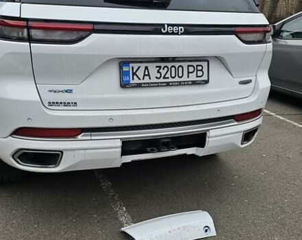 Білий Джип Grand Cherokee, об'ємом двигуна 2 л та пробігом 21 тис. км за 62000 $, фото 9 на Automoto.ua