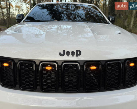 Білий Джип Grand Cherokee, об'ємом двигуна 3.6 л та пробігом 38 тис. км за 32000 $, фото 13 на Automoto.ua