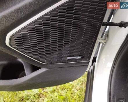 Білий Джип Grand Cherokee, об'ємом двигуна 2 л та пробігом 32 тис. км за 49999 $, фото 18 на Automoto.ua