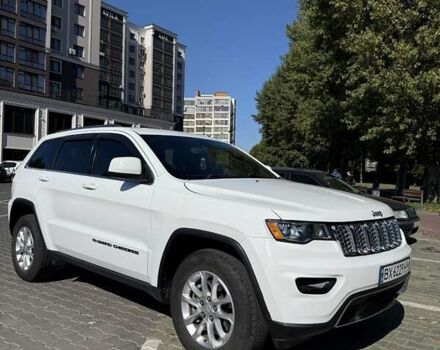 Білий Джип Grand Cherokee, об'ємом двигуна 3.6 л та пробігом 70 тис. км за 26950 $, фото 2 на Automoto.ua