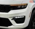 Білий Джип Grand Cherokee, об'ємом двигуна 2 л та пробігом 44 тис. км за 49500 $, фото 2 на Automoto.ua