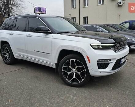 Білий Джип Grand Cherokee, об'ємом двигуна 2 л та пробігом 21 тис. км за 62000 $, фото 3 на Automoto.ua