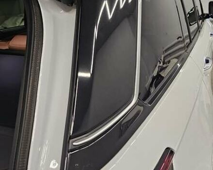 Білий Джип Grand Cherokee, об'ємом двигуна 2 л та пробігом 21 тис. км за 62000 $, фото 17 на Automoto.ua