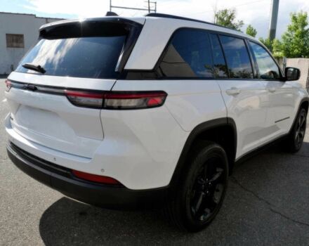 Белый Джип Гранд Чероки, объемом двигателя 3.6 л и пробегом 18 тыс. км за 6500 $, фото 4 на Automoto.ua