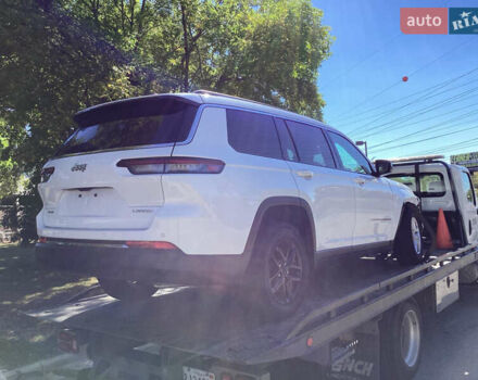 Белый Джип Гранд Чероки, объемом двигателя 3.6 л и пробегом 49 тыс. км за 27000 $, фото 20 на Automoto.ua