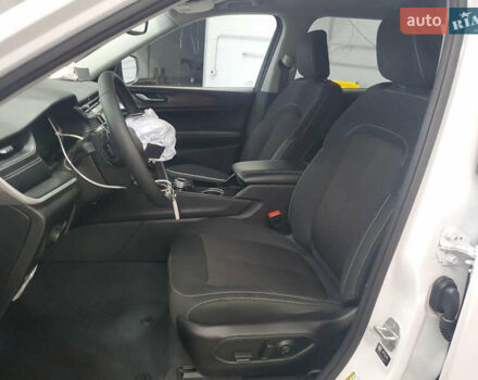 Белый Джип Гранд Чероки, объемом двигателя 3.6 л и пробегом 49 тыс. км за 27000 $, фото 10 на Automoto.ua