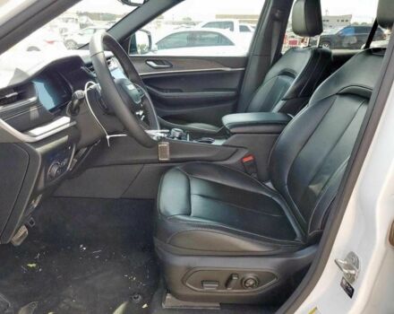 Білий Джип Grand Cherokee, об'ємом двигуна 2 л та пробігом 55 тис. км за 16700 $, фото 7 на Automoto.ua