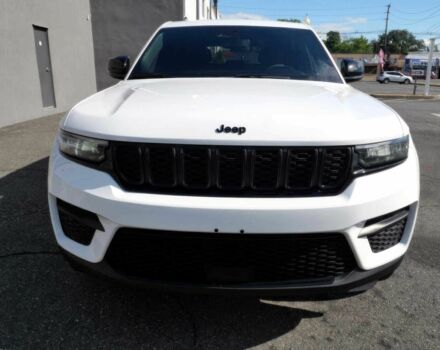 Белый Джип Гранд Чероки, объемом двигателя 3.6 л и пробегом 18 тыс. км за 6500 $, фото 1 на Automoto.ua