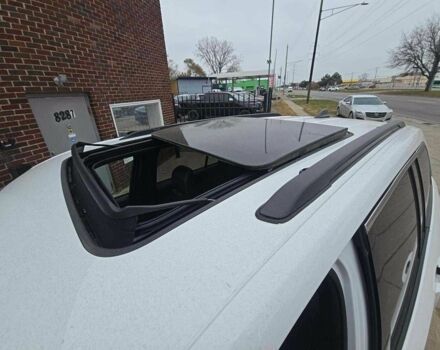 Білий Джип Grand Cherokee, об'ємом двигуна 0 л та пробігом 40 тис. км за 40000 $, фото 7 на Automoto.ua