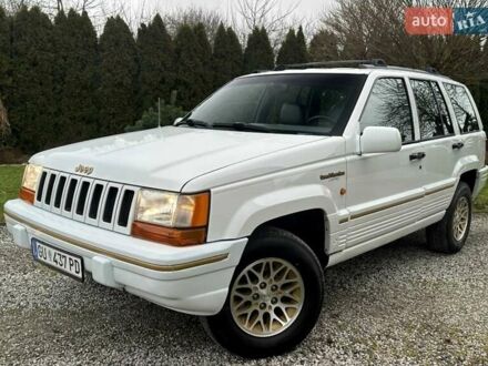 Белый Джип Гранд Чероки, объемом двигателя 3 л и пробегом 268 тыс. км за 3800 $, фото 1 на Automoto.ua