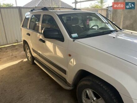 Джип Grand Cherokee 2006 у Миколаєві на Automoto.ua Білий Джип Grand Cherokee, об'ємом двигуна 3.7 л та пробігом 197 тис. км за 7100 $, фото 1 на Automoto.ua