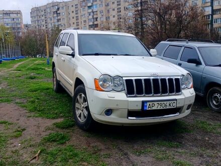 Джип Гранд Чероки 2008 в Запорожье на Automoto.ua Белый Джип Гранд Чероки, объемом двигателя 3 л и пробегом 490 тыс. км за 7500 $, фото 1 на Automoto.ua