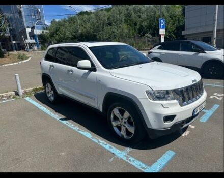 Білий Джип Grand Cherokee, об'ємом двигуна 3 л та пробігом 260 тис. км за 17000 $, фото 1 на Automoto.ua
