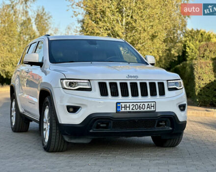 Білий Джип Grand Cherokee, об'ємом двигуна 2.99 л та пробігом 145 тис. км за 19700 $, фото 1 на Automoto.ua