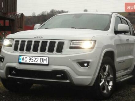 Джип Grand Cherokee 2013 у Ужгороді на Automoto.ua Білий Джип Grand Cherokee, об'ємом двигуна 2.99 л та пробігом 195 тис. км за 24500 $, фото 1 на Automoto.ua