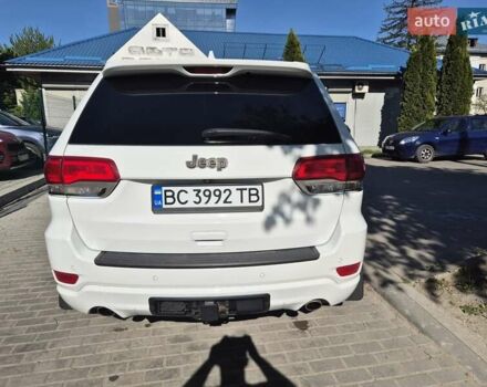 Белый Джип Гранд Чероки, объемом двигателя 3.6 л и пробегом 260 тыс. км за 15300 $, фото 1 на Automoto.ua