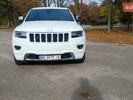 Джип Гранд Чероки 2015 в Полтаве на Automoto.ua Белый Джип Гранд Чероки, объемом двигателя 3.6 л и пробегом 260 тыс. км за 14999 $, фото 1 на Automoto.ua
