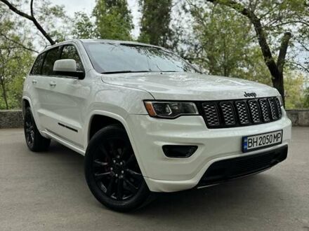 Білий Джип Grand Cherokee, об'ємом двигуна 3.6 л та пробігом 70 тис. км за 24900 $, фото 1 на Automoto.ua