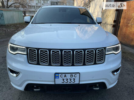 Білий Джип Grand Cherokee, об'ємом двигуна 5.7 л та пробігом 72 тис. км за 34000 $, фото 1 на Automoto.ua