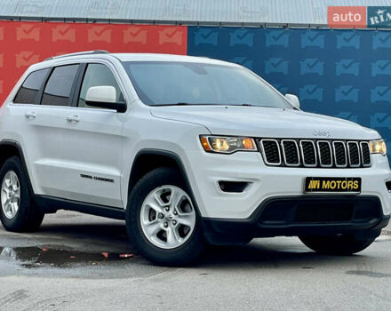 Білий Джип Grand Cherokee, об'ємом двигуна 3.6 л та пробігом 85 тис. км за 19800 $, фото 1 на Automoto.ua