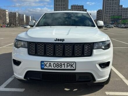 Белый Джип Гранд Чероки, объемом двигателя 3.6 л и пробегом 92 тыс. км за 21000 $, фото 1 на Automoto.ua
