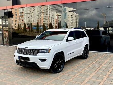 Білий Джип Grand Cherokee, об'ємом двигуна 3.6 л та пробігом 69 тис. км за 27000 $, фото 1 на Automoto.ua