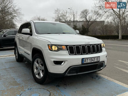 Джип Гранд Чероки 2017 в Ивано-Франковске на Automoto.ua Белый Джип Гранд Чероки, объемом двигателя 3.6 л и пробегом 139 тыс. км за 16000 $, фото 1 на Automoto.ua