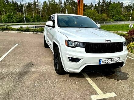 Білий Джип Grand Cherokee, об'ємом двигуна 3.6 л та пробігом 119 тис. км за 21000 $, фото 1 на Automoto.ua