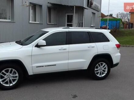 Джип Grand Cherokee 2017 у Сумах на Automoto.ua Білий Джип Grand Cherokee, об'ємом двигуна 3.6 л та пробігом 55 тис. км за 21700 $, фото 1 на Automoto.ua