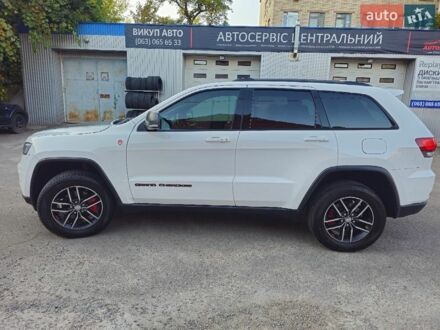 Білий Джип Grand Cherokee, об'ємом двигуна 3.6 л та пробігом 92 тис. км за 27999 $, фото 1 на Automoto.ua