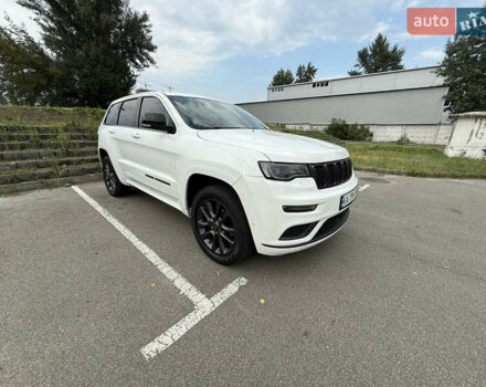 Білий Джип Grand Cherokee, об'ємом двигуна 3.6 л та пробігом 134 тис. км за 27600 $, фото 1 на Automoto.ua